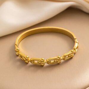 Classic Style U Shape Solid Color Bangle - Image 2